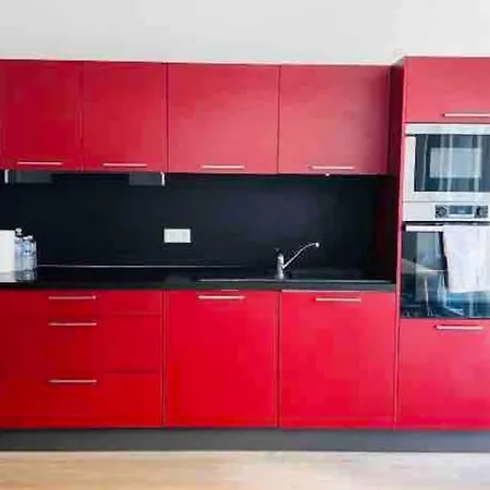 Cosy 2 Bedrooms In Center - 3b Apartment *